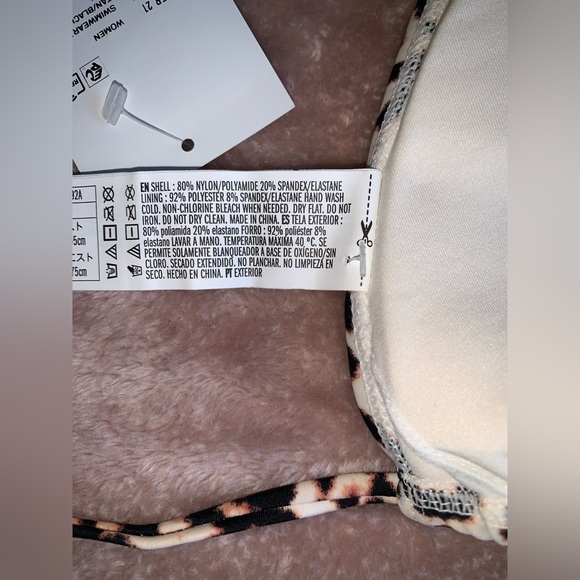 NWT F21 Cheetah Print Bikini Top 🌟 - Picture 4 of 4